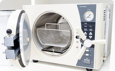 オートクレーブ滅菌器